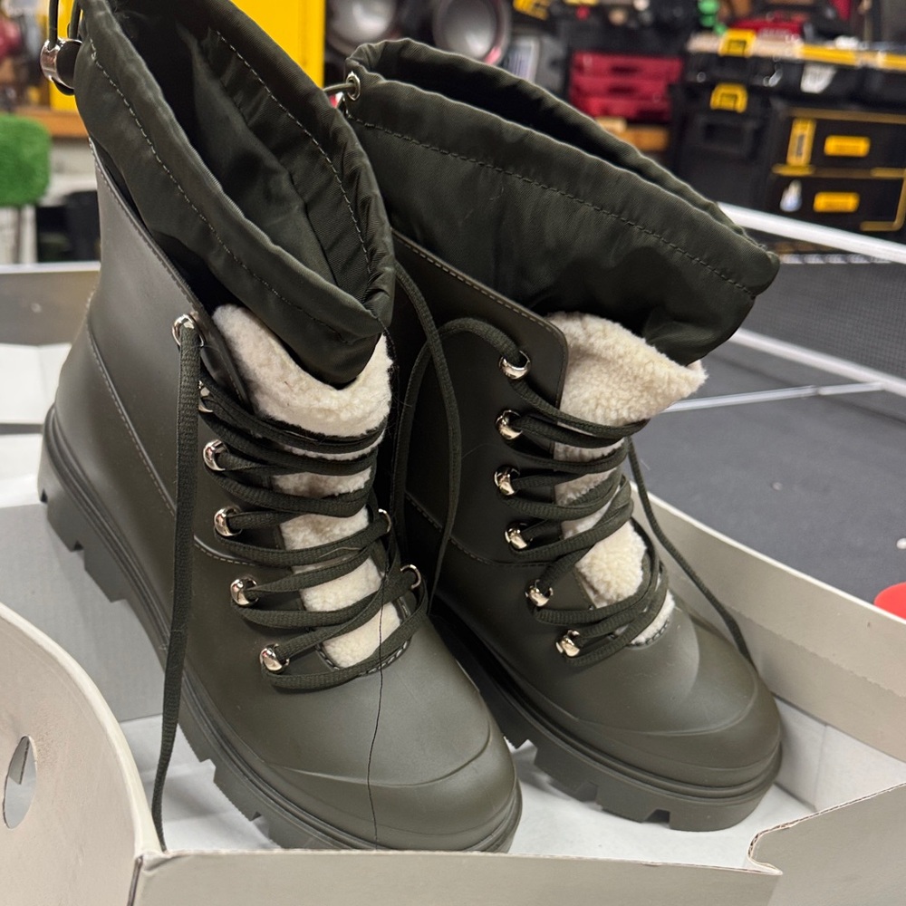 Marc Fisher Olive Winter Boots with Cream Lining